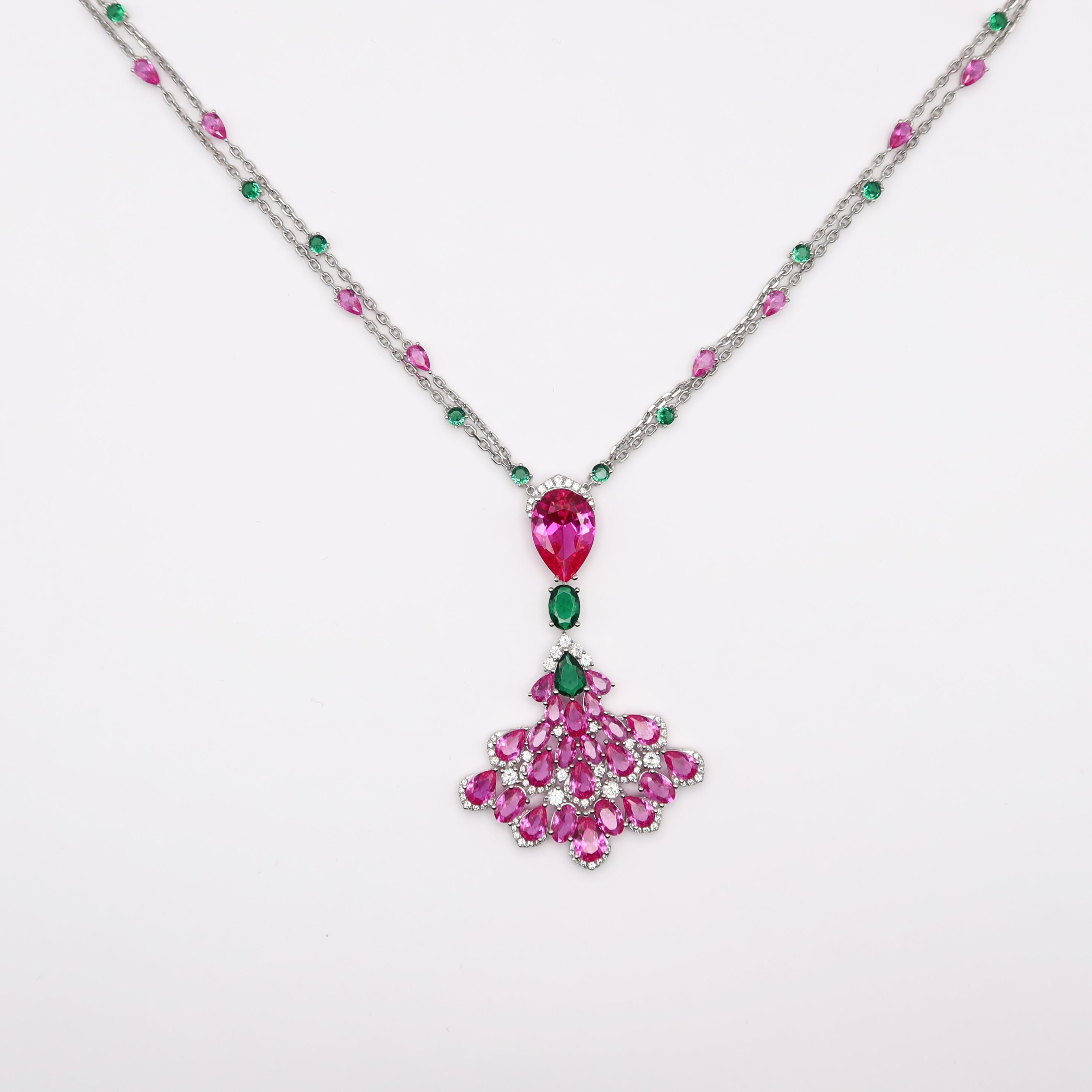 Roselle Fleur Necklace