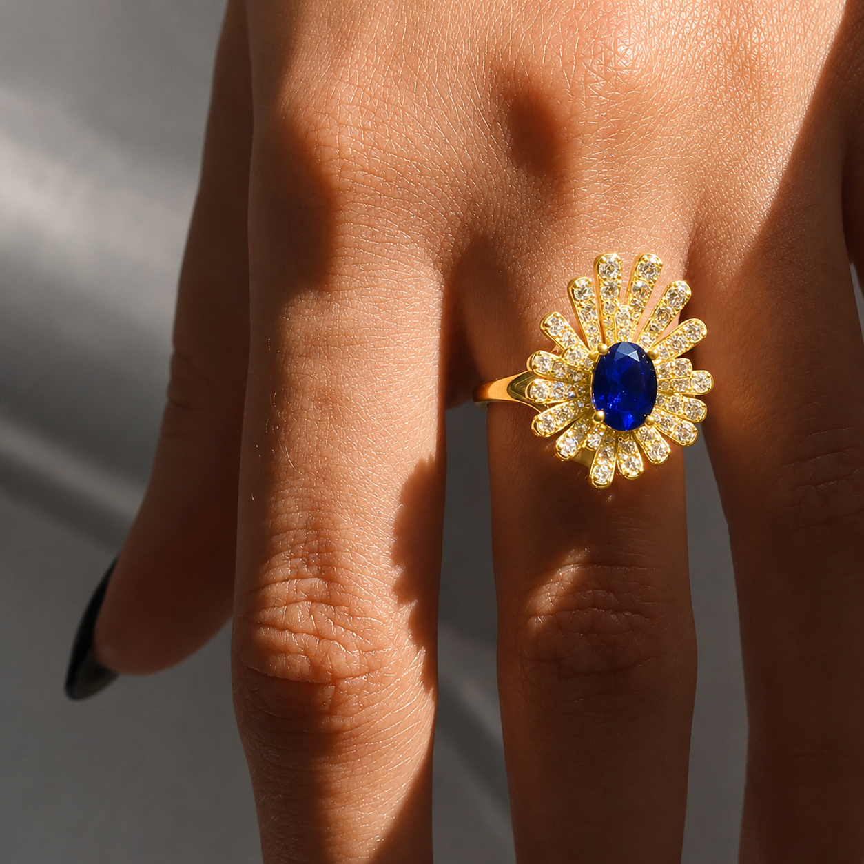 Royal Tanzanite Diamond Yellow Gold Ring